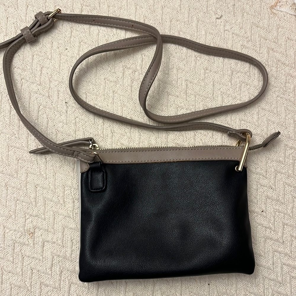 Small Crossbody black and gray